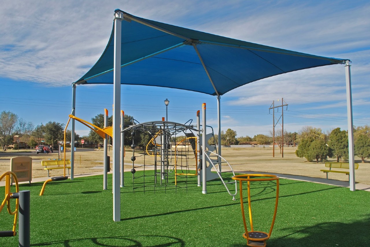Artificial grass play area by Southwest Greens
